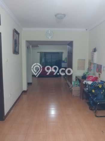 Dijual Rumah Premium dengan Fasilitas Sekitar Komplit di Mampang Prapatan, Jakarta Selatan Dijual Rumah Premium dengan Fasilitas Sekitar Komplit di Mampang Prapatan, Jakarta Selatan