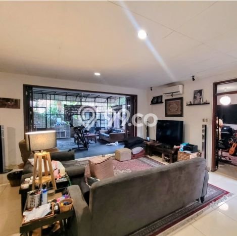 Rumah Luxury Modern Siap Huni di Sektor 7-Bintaro Tangerang Selatan Rumah Luxury Modern Siap Huni di Sektor 7-Bintaro Tangerang Selatan