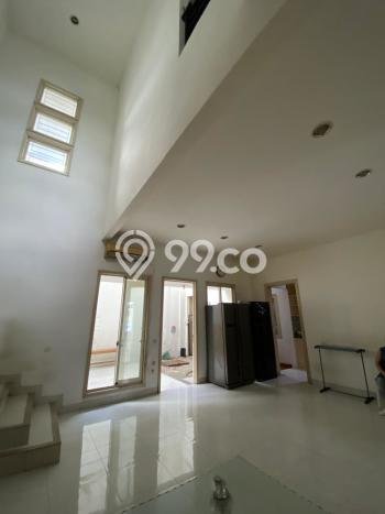 Rumah Disewakan Tangerang LT 180m2 LB 230m2 Kawasan Gading Serpong Rumah Disewakan Tangerang LT 180m2 LB 230m2 Kawasan Gading Serpong