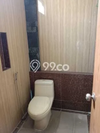 Ruko Disewa di Jakarta Selatan dengan LB 90m2 Area Komersial Ramai Ruko Disewa di Jakarta Selatan dengan LB 90m2 Area Komersial Ramai