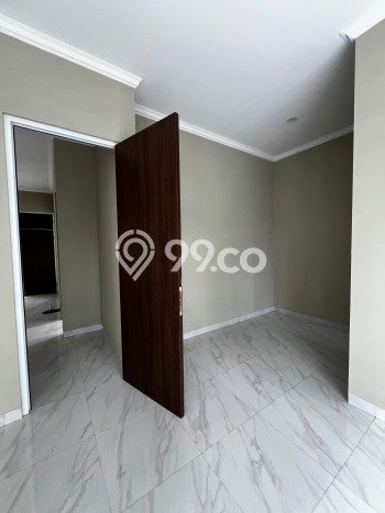 Hunian Eksklusif Siap Huni LT 143m2 di BSD, Tangerang Selatan Hunian Eksklusif Siap Huni LT 143m2 di BSD, Tangerang Selatan