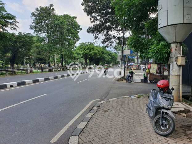 Unit Ruko Dijual di Pasar Minggu Jakarta Selatan Luas Tanah 69m2, Luas Bangunan 195m2 Unit Ruko Dijual di Pasar Minggu Jakarta Selatan Luas Tanah 69m2, Luas Bangunan 195m2