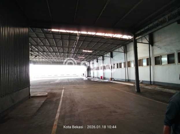Unit Gudang Dijual di Bekasi LT 35000m2 & LB 19000m2 Unit Gudang Dijual di Bekasi LT 35000m2 & LB 19000m2