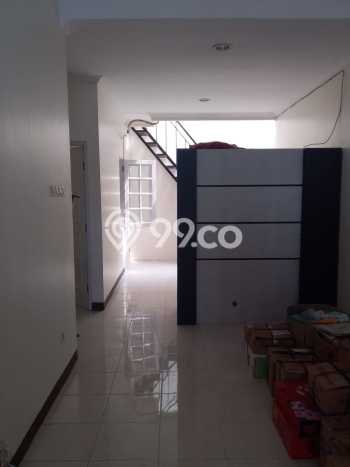 For Sale Rumah 3 Kamar Lokasi Ideal Bagus dan Strategis di Mustikajaya For Sale Rumah 3 Kamar Lokasi Ideal Bagus dan Strategis di Mustikajaya