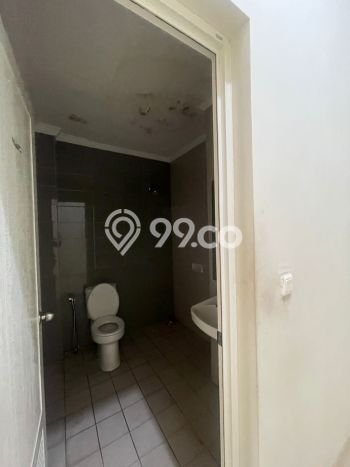 For Rent Ruko Kawasan , Luas 135m2m², Pusat Niaga For Rent Ruko Kawasan , Luas 135m2m², Pusat Niaga