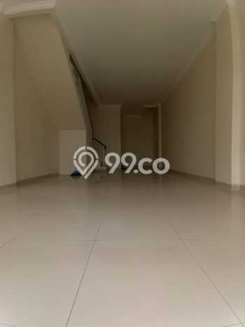 For Rent Ruko Kawasan , Luas 135m2m², Pusat Niaga For Rent Ruko Kawasan , Luas 135m2m², Pusat Niaga