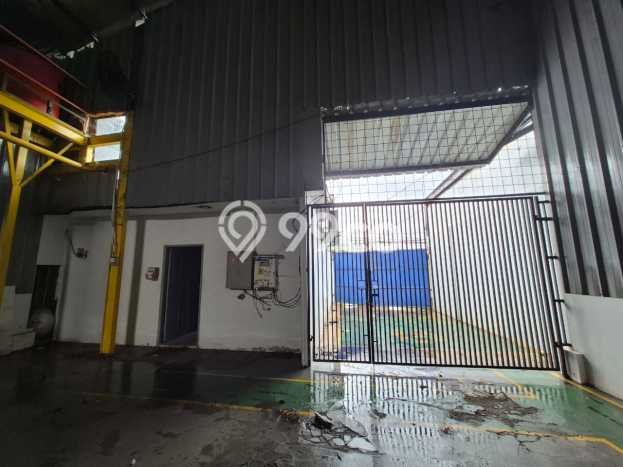 Gudang Dijual di Bekasi LT 896m2 & LB 870m2 Lokasi Terbaik! Gudang Dijual di Bekasi LT 896m2 & LB 870m2 Lokasi Terbaik!