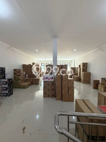 LOKASI PREMIUM! Ruko Kawasan Bekasi Timur, Luas 360m2m², Lokasi Niaga LOKASI PREMIUM! Ruko Kawasan Bekasi Timur, Luas 360m2m², Lokasi Niaga