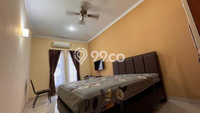 Jarang Ada! Rumah Sewa 4 Kamar Bagus Siap Huni Pondok Kelapa Jarang Ada! Rumah Sewa 4 Kamar Bagus Siap Huni Pondok Kelapa