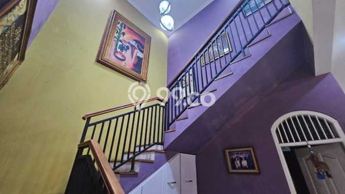 Hunian Elit LB 400m2 Siap Pakai Desain Elegan di Duri Kosambi, Jakarta Barat Hunian Elit LB 400m2 Siap Pakai Desain Elegan di Duri Kosambi, Jakarta Barat