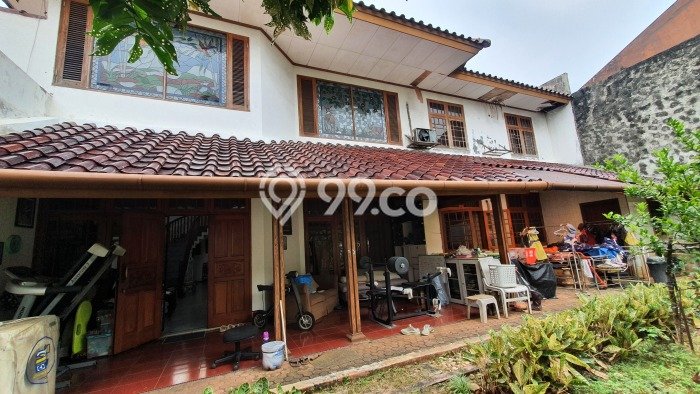 Rumah Elit Modern Tanpa Renovasi di Bintaro Jakarta Selatan Rumah Elit Modern Tanpa Renovasi di Bintaro Jakarta Selatan