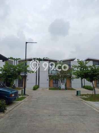 PREMIUM CHOICE! Rumah kawasan , 3 KM, Area Asri, LT 94m2m² Bangunan 68m2m² PREMIUM CHOICE! Rumah kawasan , 3 KM, Area Asri, LT 94m2m² Bangunan 68m2m²