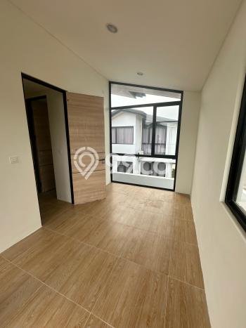 Rumah Modern Minimalis 2 Kamar Siap Huni di Karawaci Rumah Modern Minimalis 2 Kamar Siap Huni di Karawaci