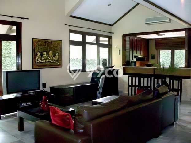 Rumah Luxury Modern Siap Huni di Antasari Jakarta Selatan Rumah Luxury Modern Siap Huni di Antasari Jakarta Selatan
