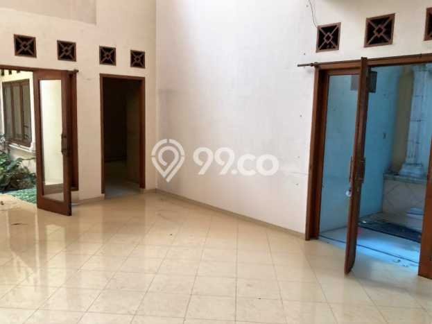Rumah Elit Modern Tanpa Renovasi di Citra Grand Jakarta Timur Rumah Elit Modern Tanpa Renovasi di Citra Grand Jakarta Timur