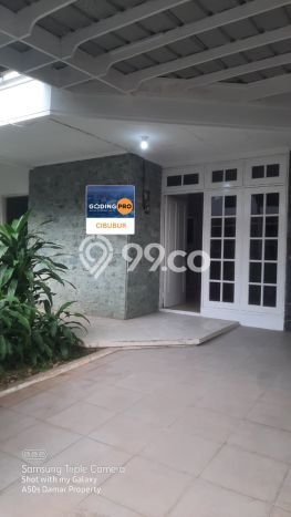 Dijual Hunian Rumah Terawat 3 KT di Cibubur, Jakarta Timur Dijual Hunian Rumah Terawat 3 KT di Cibubur, Jakarta Timur