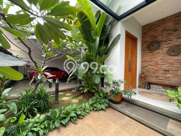 Siap Huni Rumah Mewah 6 Kamar di Cipayung Dekat ke Mana Saja Siap Huni Rumah Mewah 6 Kamar di Cipayung Dekat ke Mana Saja
