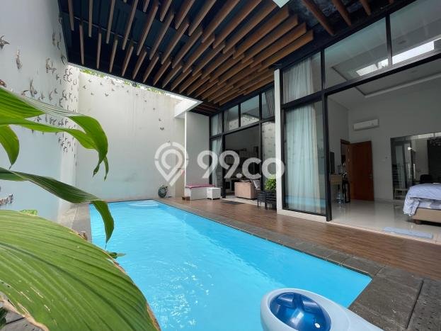 Siap Huni Rumah Mewah 6 Kamar di Cipayung Dekat ke Mana Saja Siap Huni Rumah Mewah 6 Kamar di Cipayung Dekat ke Mana Saja