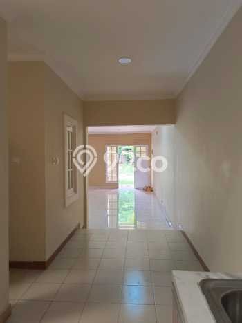 Rumah Modern 3 KT di Cibubur Depok Semi Furnished Rumah Modern 3 KT di Cibubur Depok Semi Furnished