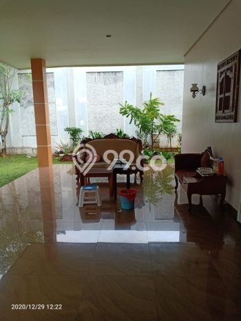 For Sale! Luxury House LT 500m2 Desain Elegan di Cibubur For Sale! Luxury House LT 500m2 Desain Elegan di Cibubur