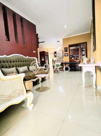 For Sale! Premium House LT 200m2 Desain Elegan di Cibubur For Sale! Premium House LT 200m2 Desain Elegan di Cibubur