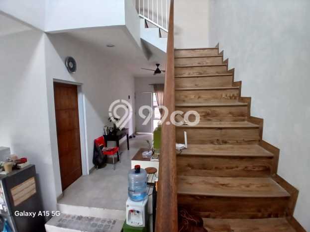 Rumah Modern 4 KT di Harjamukti Depok Semi Furnished Rumah Modern 4 KT di Harjamukti Depok Semi Furnished