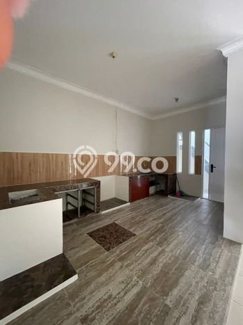 Ready to Use! Premium House LT 200m2 Desain Modern di Cibubur Ready to Use! Premium House LT 200m2 Desain Modern di Cibubur