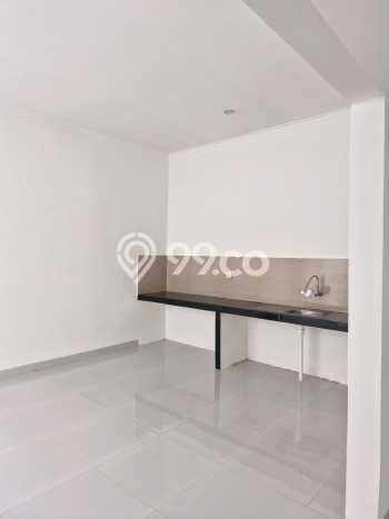 Rumah Modern LB/LT 185m2/120m2 Siap Huni Area Cibubur, Jakarta Timur Rumah Modern LB/LT 185m2/120m2 Siap Huni Area Cibubur, Jakarta Timur