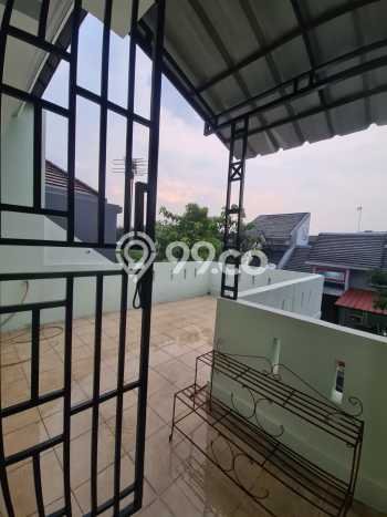 Rumah Minimalis 4 KT LT 106m2 di Legenda Wisata Rumah Minimalis 4 KT LT 106m2 di Legenda Wisata