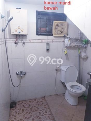 For Sale Hunian Rumah Terawat 5 KT di Cibubur, Jakarta Timur For Sale Hunian Rumah Terawat 5 KT di Cibubur, Jakarta Timur