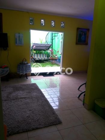 For Sale Hunian Rumah Terawat 5 KT di Cibubur, Jakarta Timur For Sale Hunian Rumah Terawat 5 KT di Cibubur, Jakarta Timur