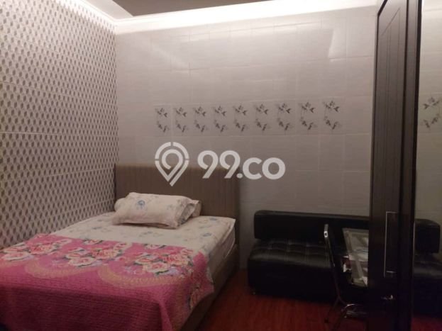 Rumah Elit Modern Tanpa Renovasi di Cibubur Bogor Rumah Elit Modern Tanpa Renovasi di Cibubur Bogor