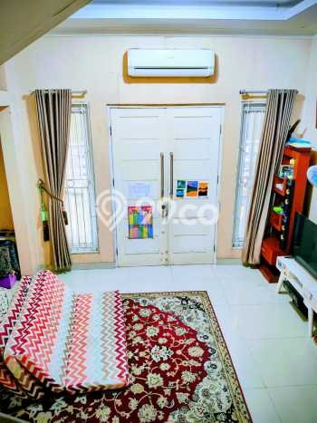 Rumah Luxury Modern Tanpa Renovasi di Cibubur Bogor Rumah Luxury Modern Tanpa Renovasi di Cibubur Bogor