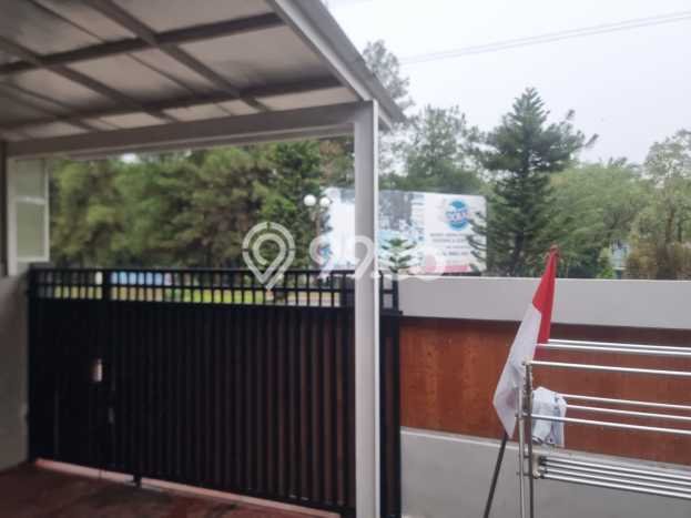 Ready to Use! Premium House LT 157m2 Desain Elegan di Legenda Wisata Ready to Use! Premium House LT 157m2 Desain Elegan di Legenda Wisata