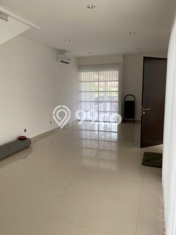 Siap Huni Rumah Minimalis & Modern LB 100m2 di Cibubur Siap Huni Rumah Minimalis & Modern LB 100m2 di Cibubur