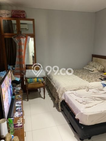 Rumah Elit Modern Siap Huni di Raffles Hills Jakarta Timur Rumah Elit Modern Siap Huni di Raffles Hills Jakarta Timur