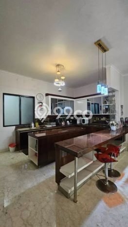 Rumah Elit Modern Siap Huni di Kota Wisata Jakarta Timur Rumah Elit Modern Siap Huni di Kota Wisata Jakarta Timur