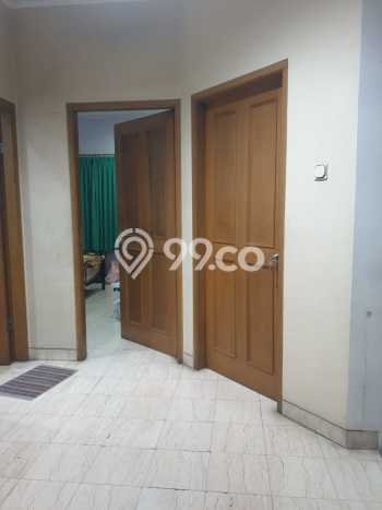Jual Rumah Mewah Megah Dengan View Eksklusif di Puri Indah, Jakarta Barat Jual Rumah Mewah Megah Dengan View Eksklusif di Puri Indah, Jakarta Barat