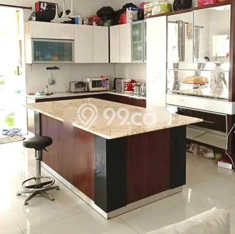 Rumah di , Surabaya, Luas 350m2m² Bangunan 420m2m² Rumah di , Surabaya, Luas 350m2m² Bangunan 420m2m²