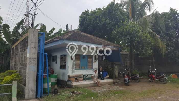 Jual Gudang Kawasan Kediri, Luas 1400m2m², Kawasan Potensial, Mainroad Jual Gudang Kawasan Kediri, Luas 1400m2m², Kawasan Potensial, Mainroad