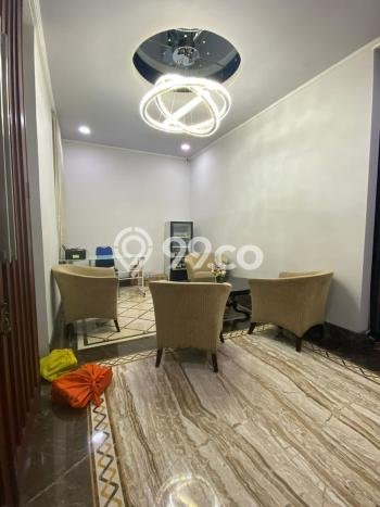 HOT PROPERTY! Rumah Premium area Dukuh Pakis, Luas 420m2m² Bangunan 725m2m² HOT PROPERTY! Rumah Premium area Dukuh Pakis, Luas 420m2m² Bangunan 725m2m²
