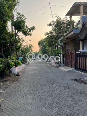 Bisa KPR! Rumah Strategis di Medokan Ayu, Luas 78m2m² Bangunan 72m2m² Bisa KPR! Rumah Strategis di Medokan Ayu, Luas 78m2m² Bangunan 72m2m²