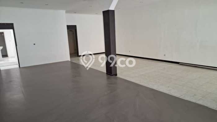 HARGA TERBAIK! Rumah di , 2 KM, Area Asri, Luas 229m2m² Bangunan 229m2m² HARGA TERBAIK! Rumah di , 2 KM, Area Asri, Luas 229m2m² Bangunan 229m2m²