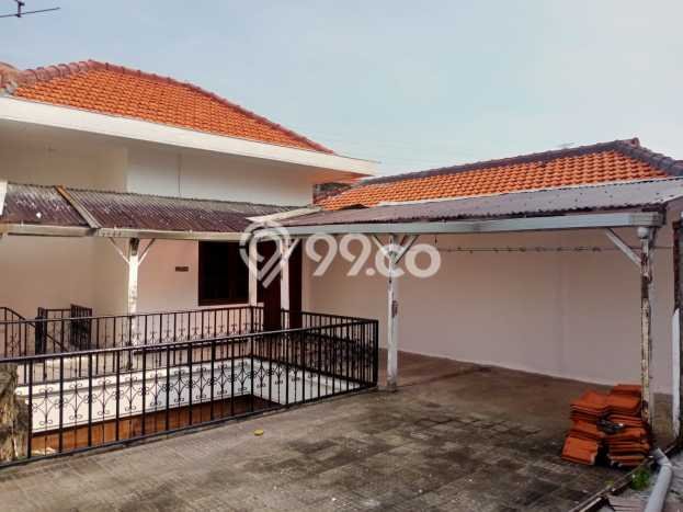 Rumah Eksklusif lokasi , Surabaya, LT 501m2m² LB 501m2m² Rumah Eksklusif lokasi , Surabaya, LT 501m2m² LB 501m2m²