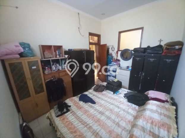 Dijual Kost di Kawasan Wonocolo, Surabaya, Spesifikasi 26 KT, 8 KM, 480m2 Dijual Kost di Kawasan Wonocolo, Surabaya, Spesifikasi 26 KT, 8 KM, 480m2
