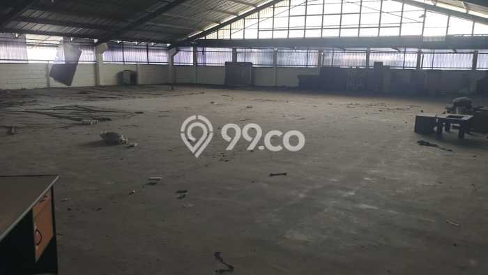 INVESTASI MENGUNTUNGKAN! Gudang di Kenjeran, Luas 2500m2m², Kawasan Bisnis INVESTASI MENGUNTUNGKAN! Gudang di Kenjeran, Luas 2500m2m², Kawasan Bisnis