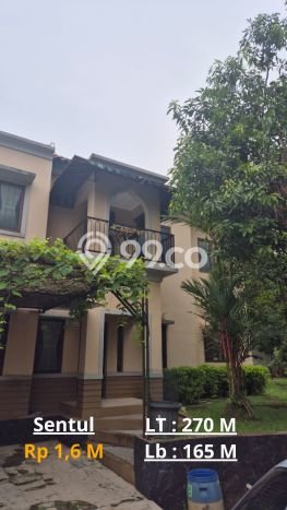 Rumah Luas Asri 4 KT Siap Pakai di Sentul Bogor Rumah Luas Asri 4 KT Siap Pakai di Sentul Bogor