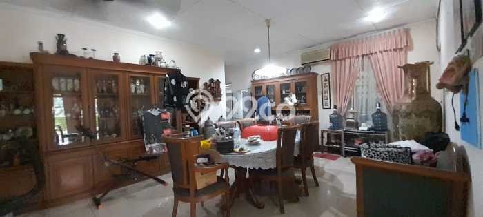 Jual Rumah Luas Elegan Dengan View Cantik di Jatiwarna, Bekasi Jual Rumah Luas Elegan Dengan View Cantik di Jatiwarna, Bekasi