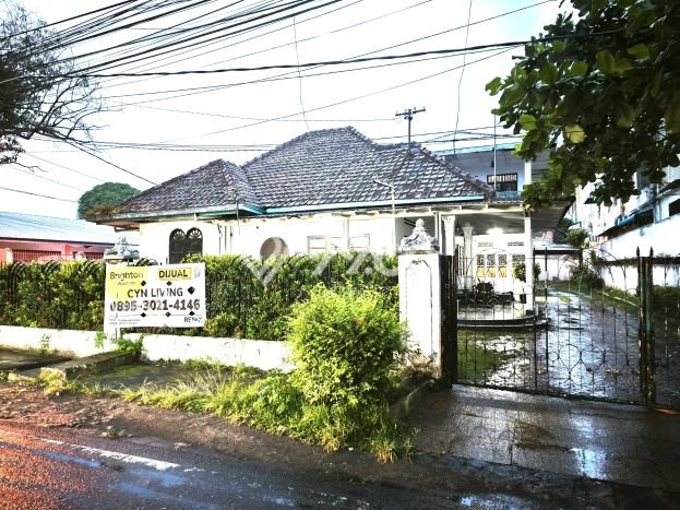 Rumah Akses Mudah di Medan Area, Medan, Luas 768m2m² Bangunan 740m2m² Rumah Akses Mudah di Medan Area, Medan, Luas 768m2m² Bangunan 740m2m²