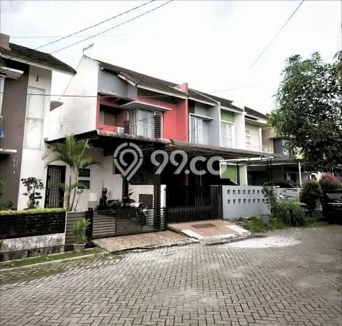 Dijual Cepat Rumah Favorit Siap Huni LB 200m2 di Medan Johor, Medan Dijual Cepat Rumah Favorit Siap Huni LB 200m2 di Medan Johor, Medan
